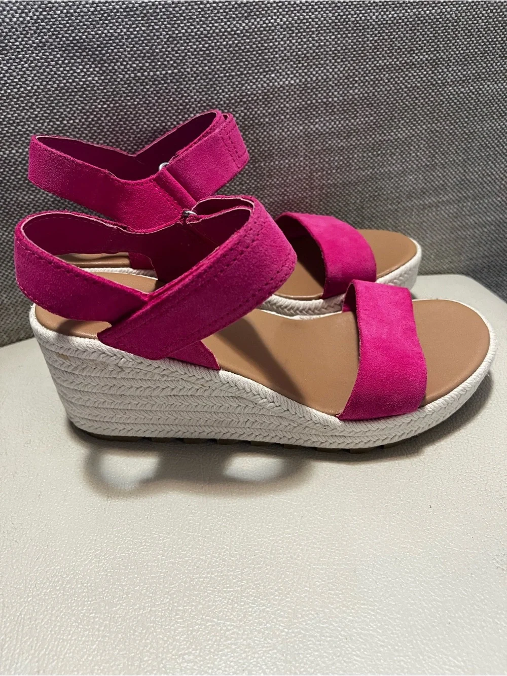 Sorel bright hot